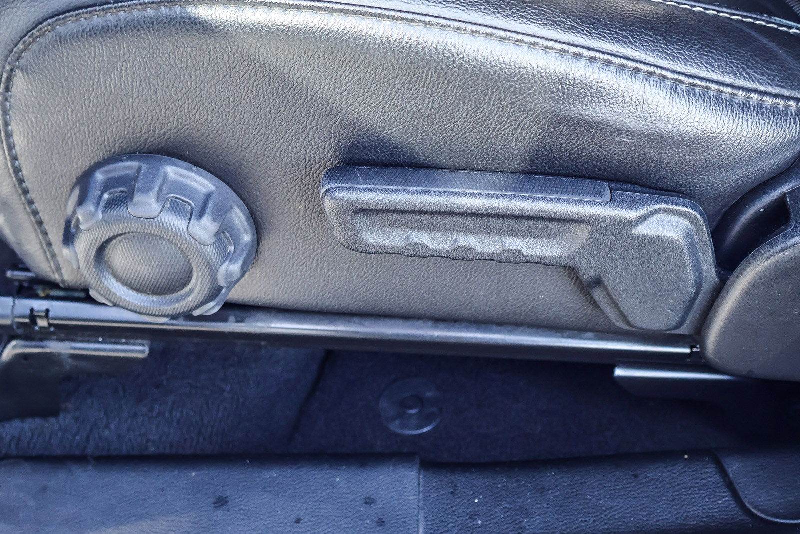 Used 2021 Jeep Wrangler Unlimited Sahara w/ Cold Weather Group image 12