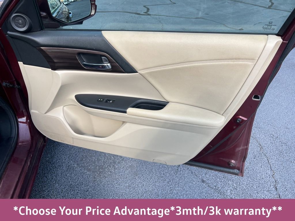 Used 2017 Honda Accord EX image 17