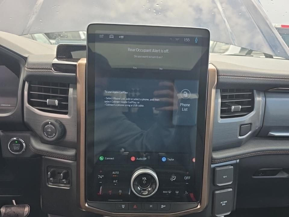 Used 2023 Ford F150 Lightning Lariat w/ Equipment Group 511A High image 11