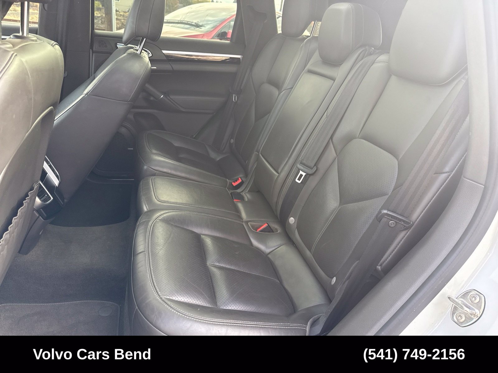 Used 2016 Porsche Cayenne AWD/4WD image 21