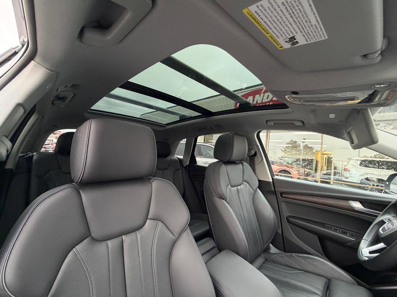 Used 2025 Audi Q5 e Premium image 26