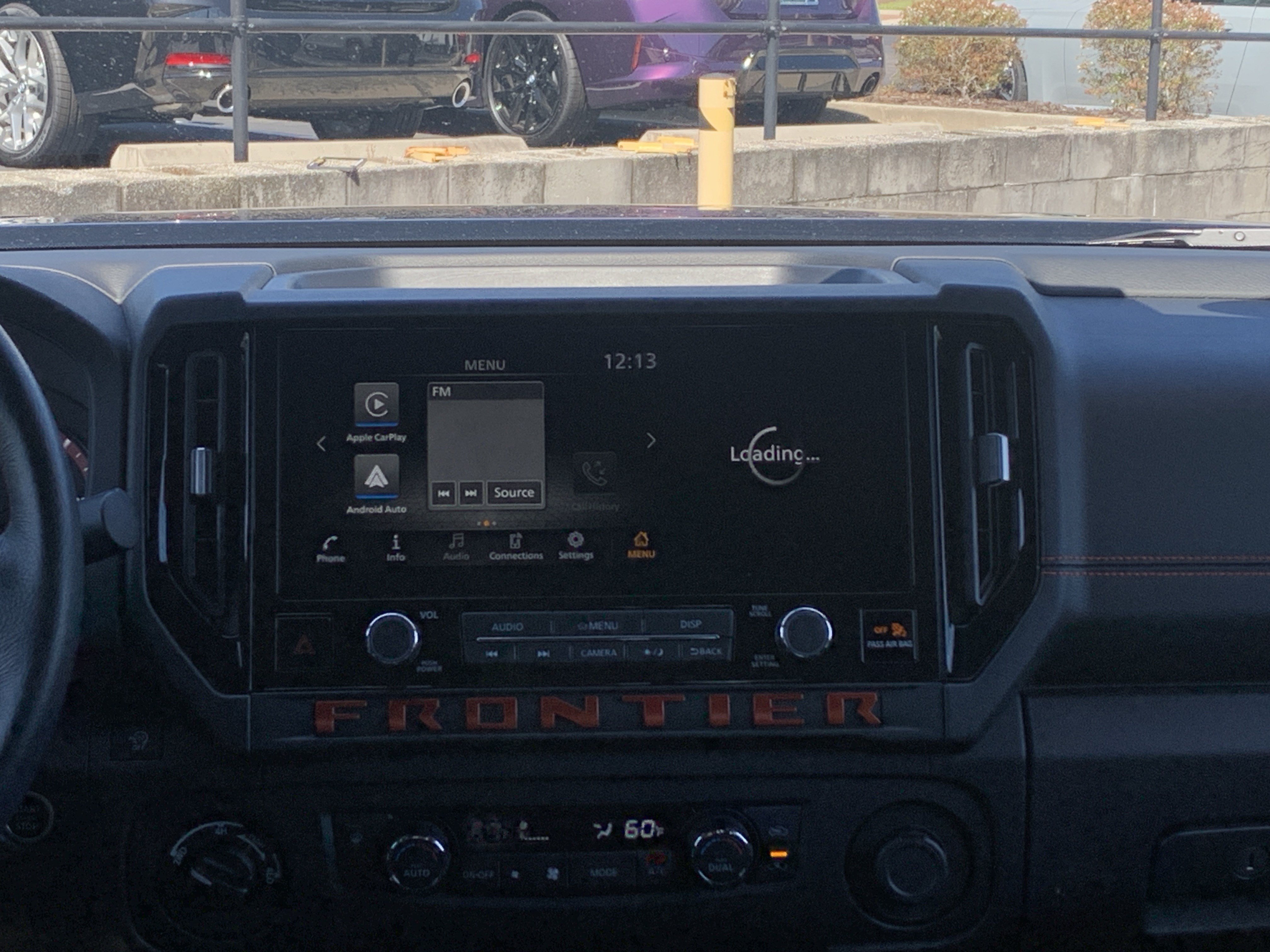 Used 2025 Nissan Frontier PRO-4X AWD/4WD image 23