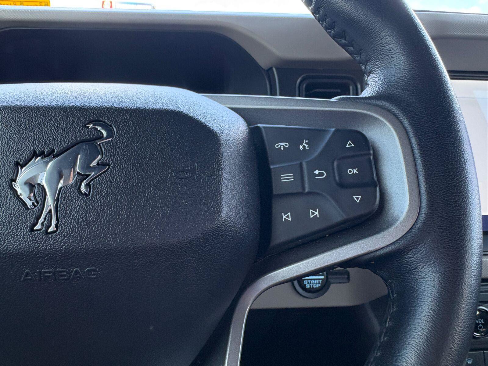 Used 2023 Ford Bronco Wildtrak AWD/4WD image 39