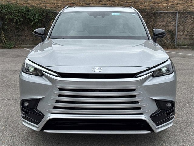 New 2026 Lexus TX 500h AWD image 2