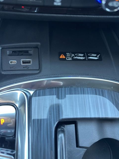 Used 2024 Buick Enclave Essence FWD image 29