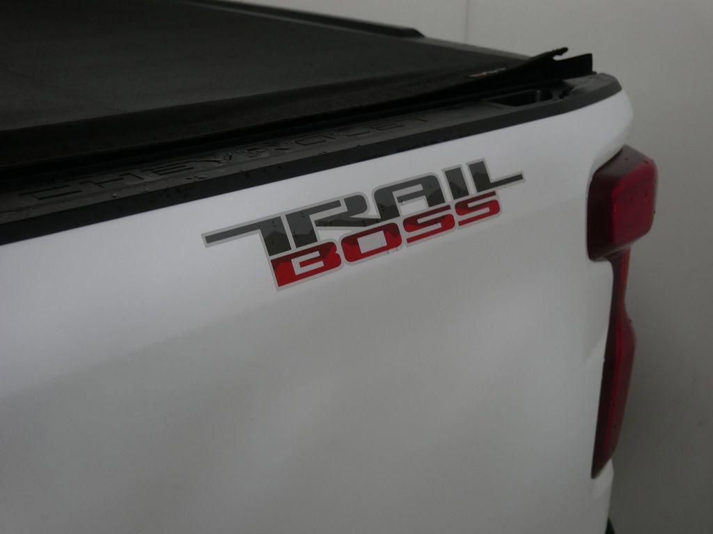 Used 2020 Chevrolet Silverado 1500 LT Trail Boss image 12