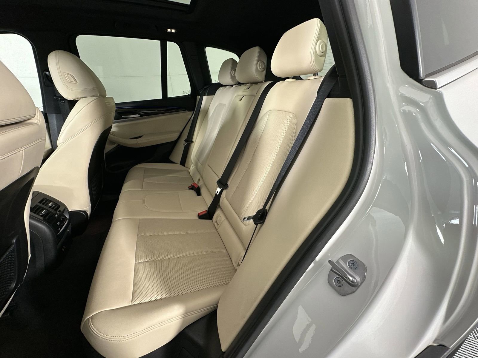 Used 2023 BMW X3 sDrive30i w/ Convenience Package RWD image 23
