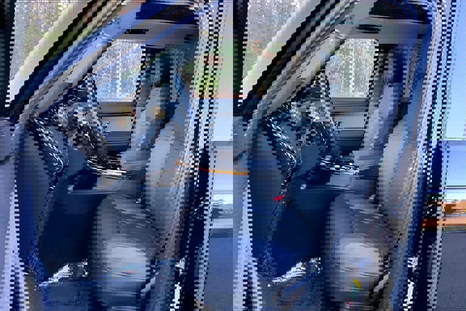 Used 2024 Land Rover Range Rover Sport SE image 8