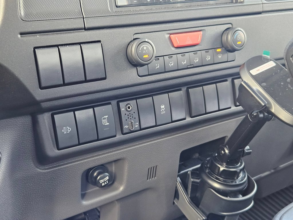 New 2025 Chevrolet Low Cab Forward 4500 XD RWD image 21