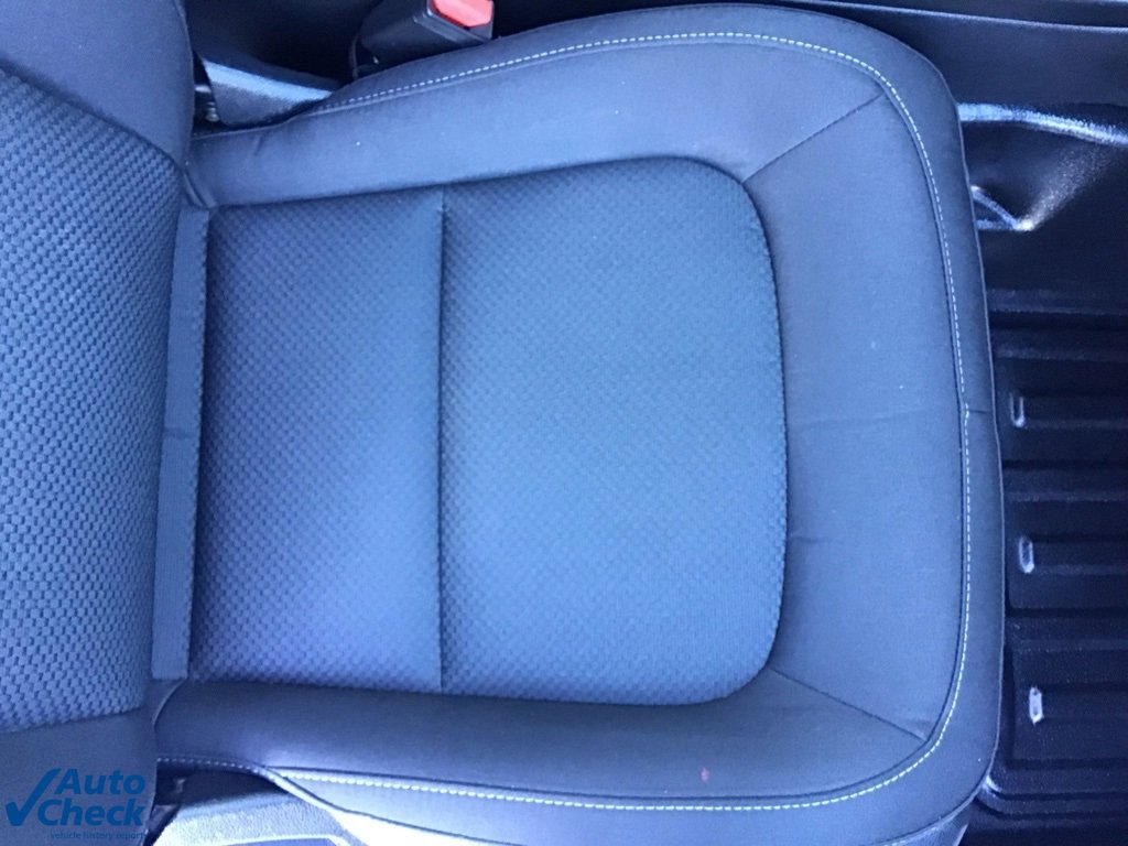 Used 2022 Chevrolet Colorado LT w/ Fleet Safety Package image 19