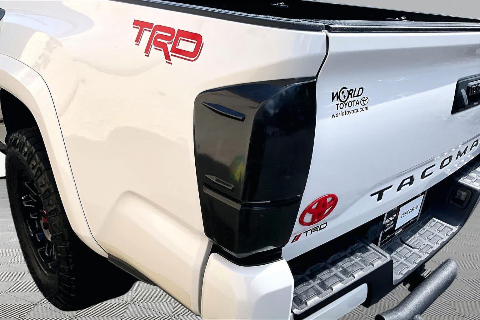 Used 2022 Toyota Tacoma SR5 w/ Technology Package RWD image 29