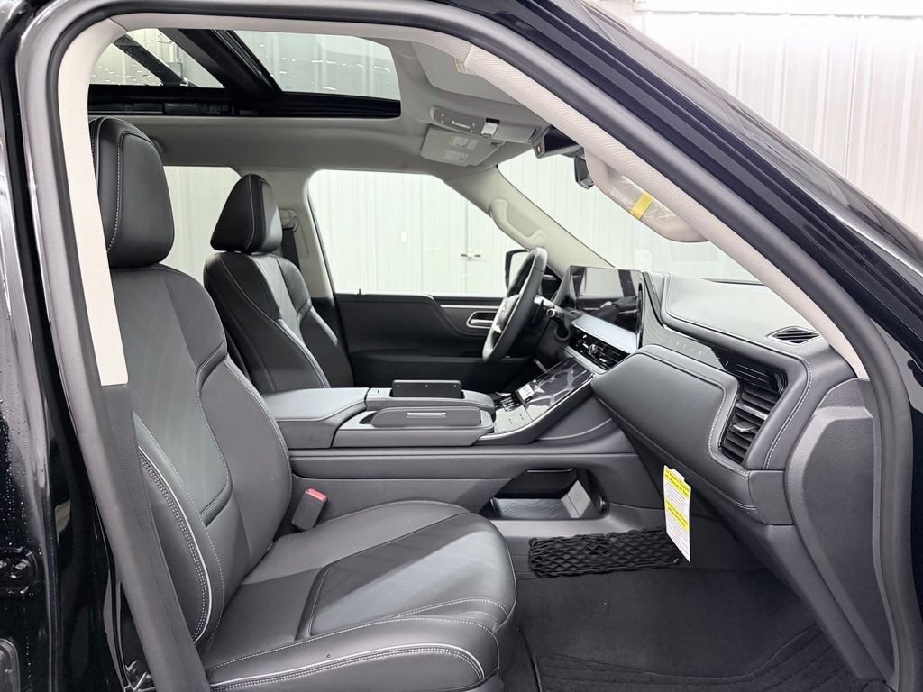 Certified 2026 INFINITI QX80 Luxe w/ Cargo Package RWD image 48