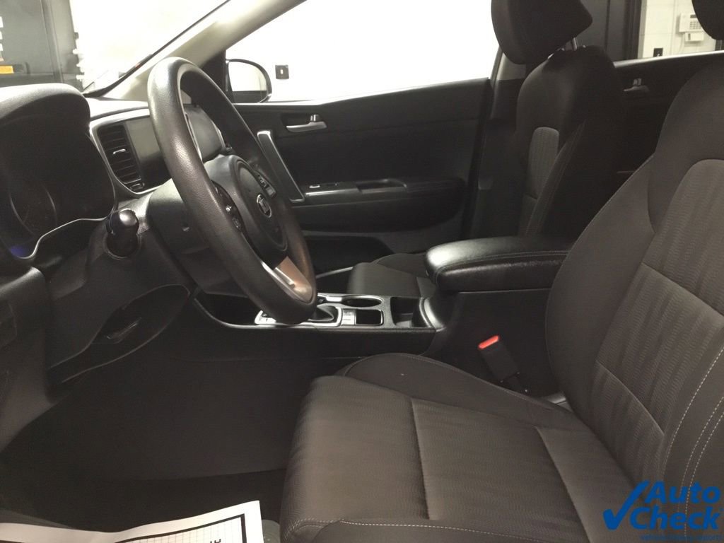 Used 2021 Kia Sportage LX AWD/4WD image 23