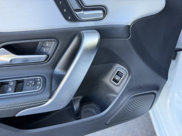 Used 2025 Mercedes-Benz CLA 250 image 15