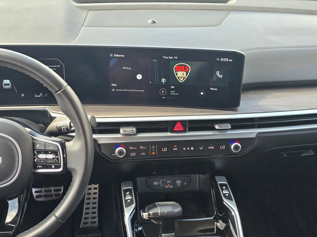 Used 2024 Kia Sorento SX image 16