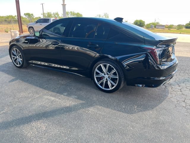 Used 2025 Cadillac CT5 V RWD image 5