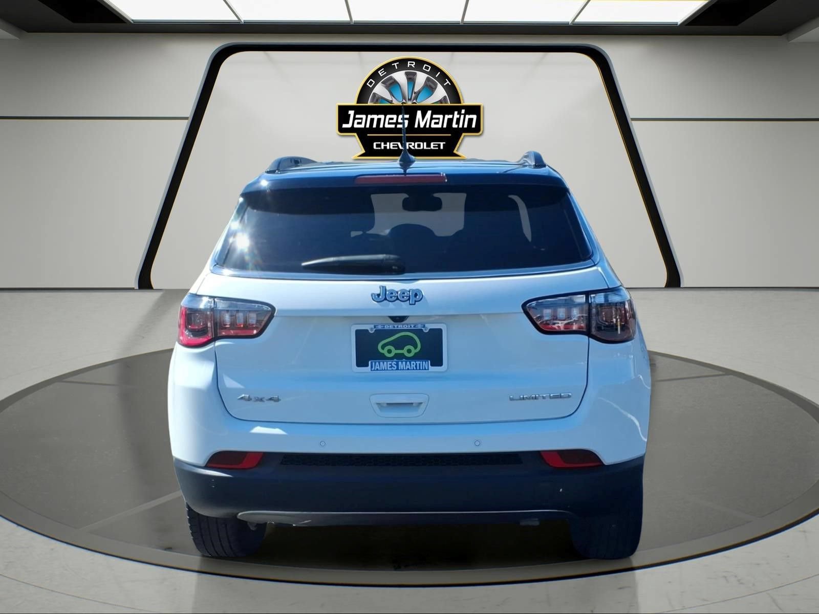 Used 2024 Jeep Compass Limited AWD/4WD image 5