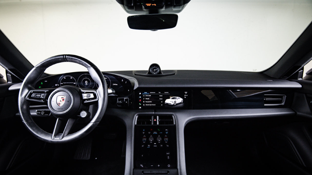 Certified 2023 Porsche Taycan RWD image 25