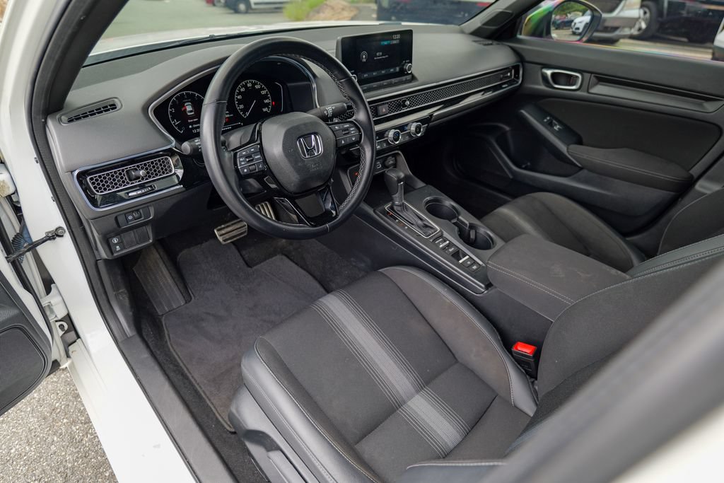 Used 2023 Honda Civic Sport image 18
