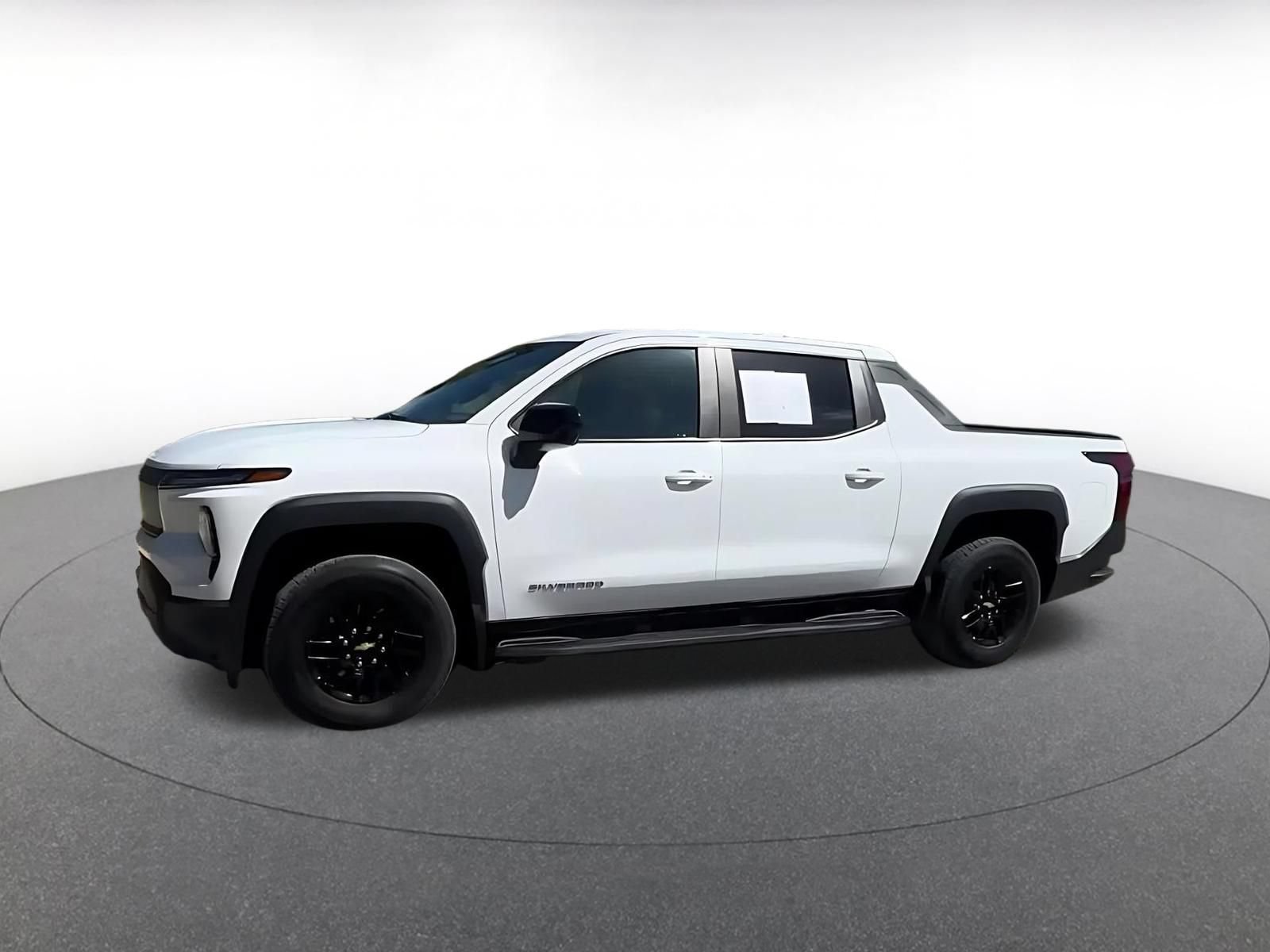 Used 2024 Chevrolet Silverado EV W/T AWD/4WD image 11