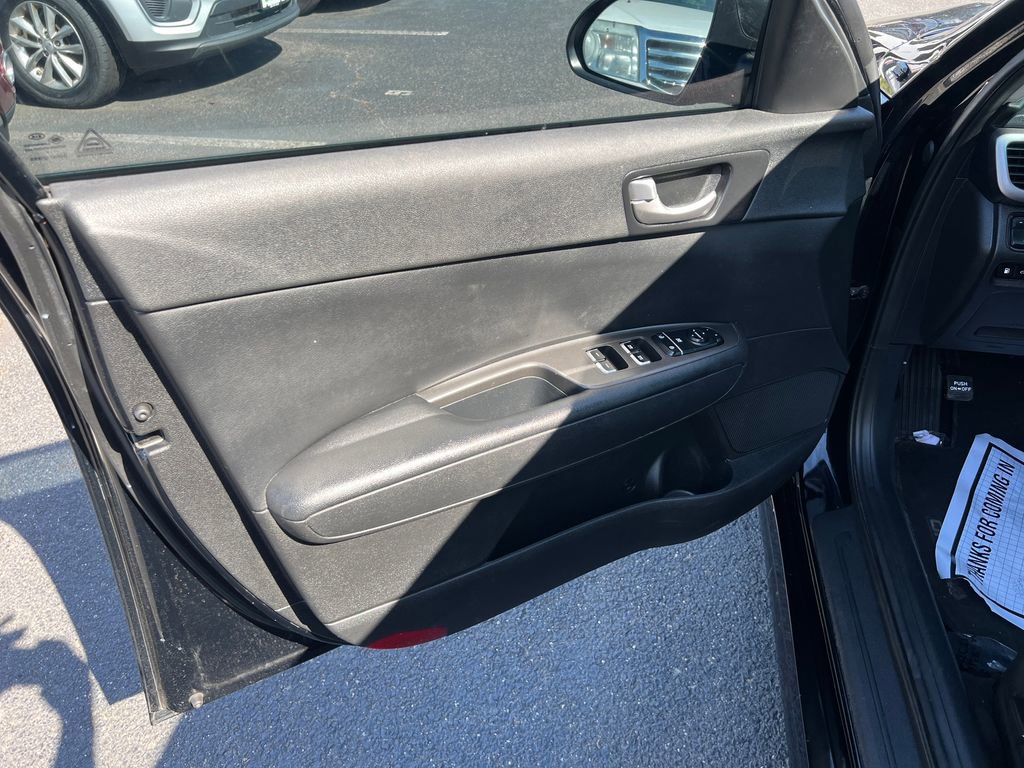Used 2018 Kia Optima LX w/ Convenience Package FWD image 15