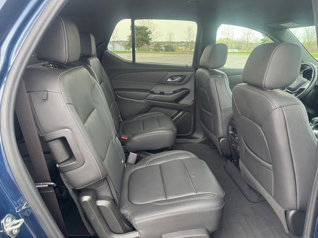 Used 2023 Chevrolet Traverse LT w/ LT Premium Package AWD/4WD image 18