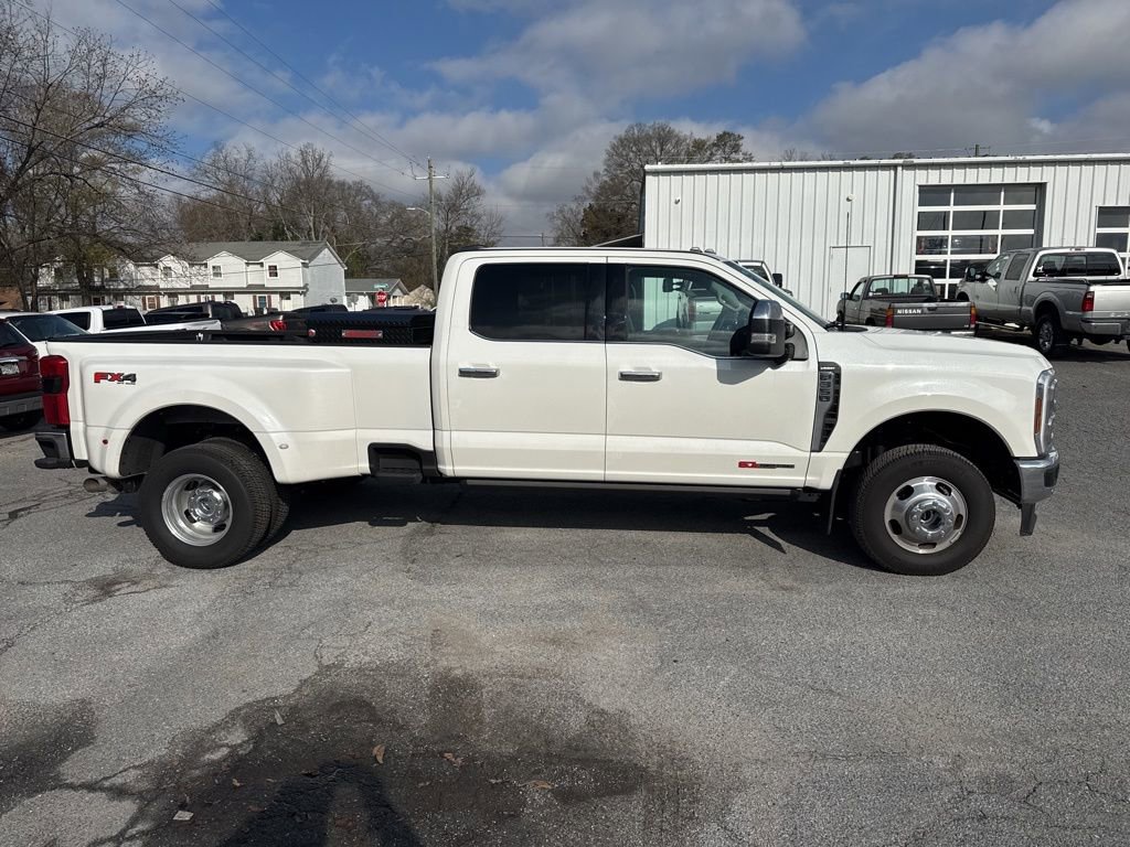 Used 2025 Ford F350 Lariat w/ Lariat Ultimate Package image 5