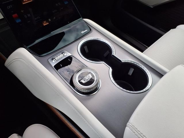 New 2026 Cadillac Vistiq Sport image 33