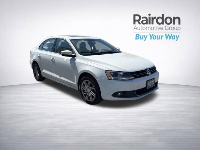 Used 2014 Volkswagen Jetta TDI FWD image 1