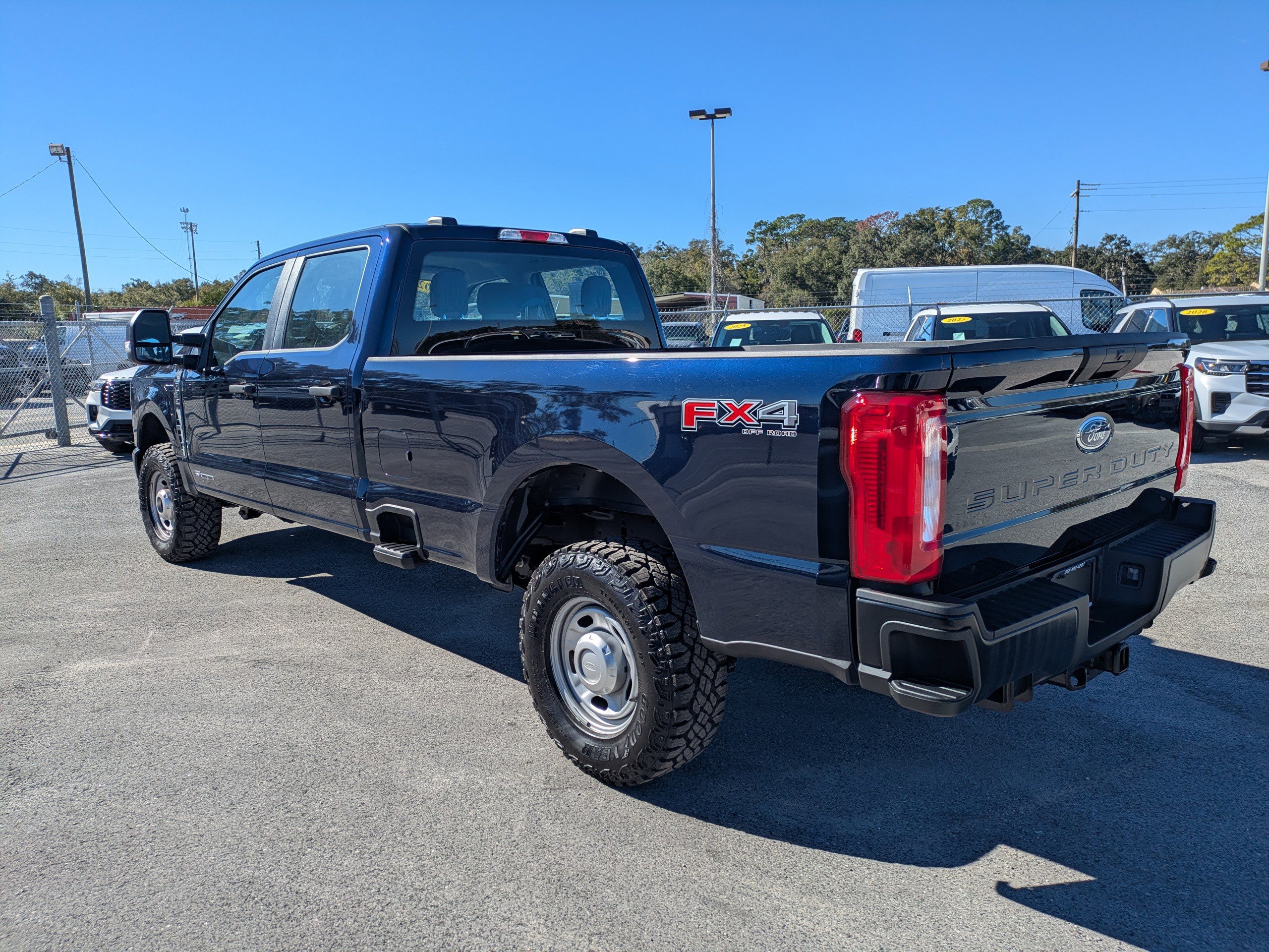 Used 2025 Ford F250 XL w/ XL Off-Road Package image 5