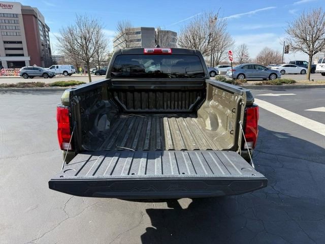 Used 2023 Chevrolet Colorado W/T image 5