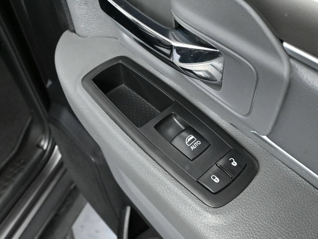 Used 2017 RAM 1500 Big Horn AWD/4WD image 37