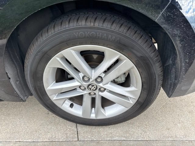 Used 2022 Toyota Corolla SE FWD image 17