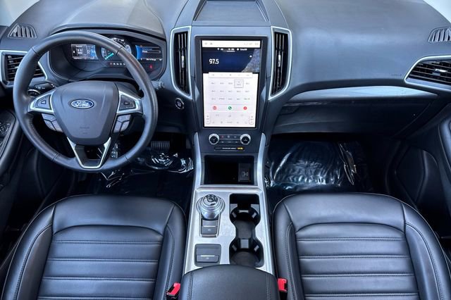 Used 2024 Ford Edge SEL image 15