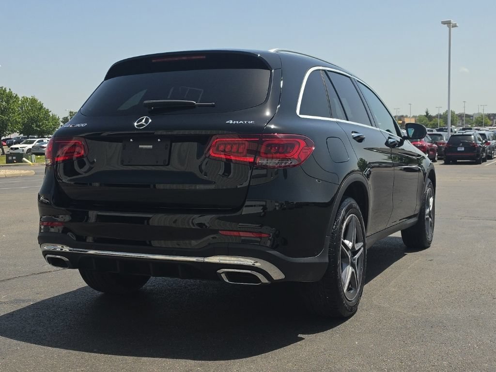 Used 2022 Mercedes-Benz GLC 300 4MATIC image 9