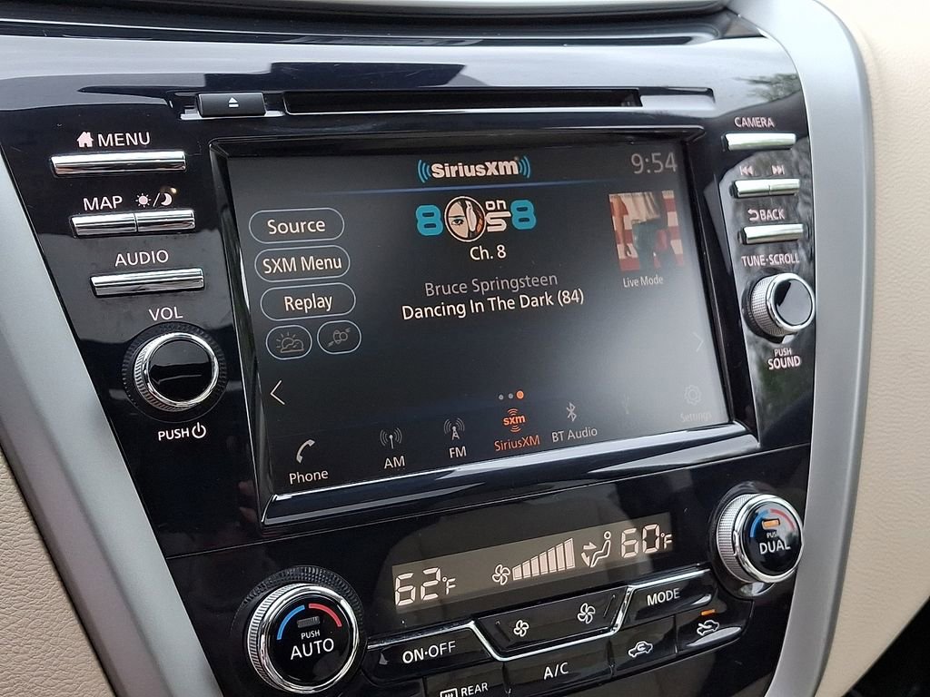 Used 2020 Nissan Murano SL w/ Moonroof Package AWD/4WD image 18