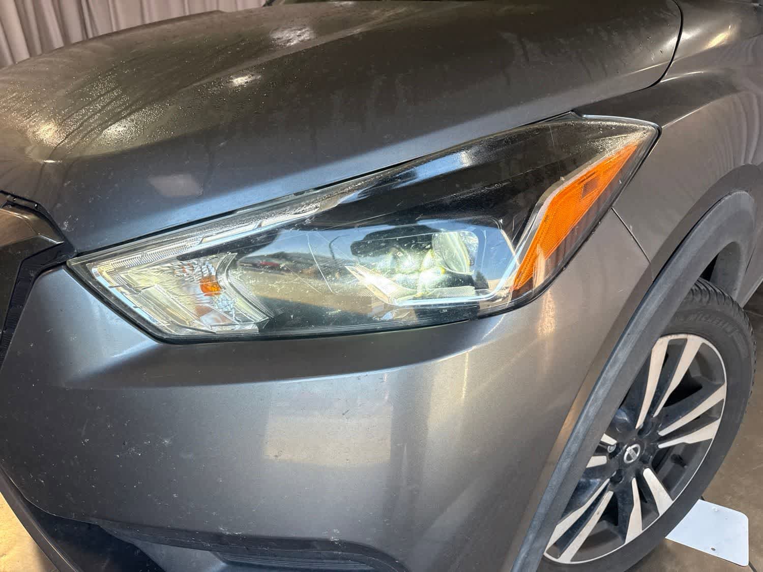 Used 2018 Nissan Kicks SR w/ Exterior Package FWD image 7