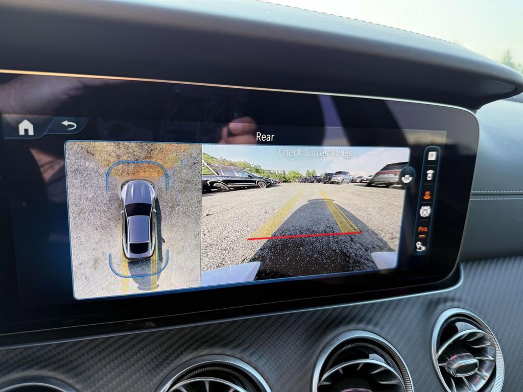 Used 2024 Mercedes-Benz AMG GT 63 image 11