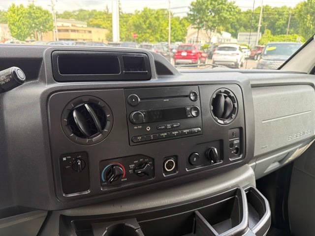 Used 2011 Ford E-250 and Econoline 250 w/ PWR Group RWD image 18
