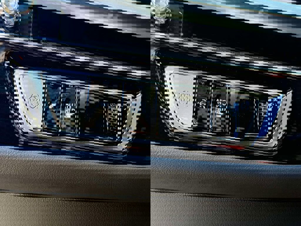 New 2024 Cadillac Lyriq Sport image 20