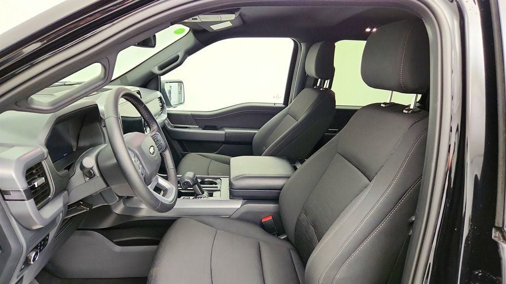 Used 2025 Ford F150 XLT w/ Equipment Group 302A MID AWD/4WD image 19