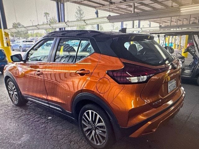 Certified 2023 Nissan Kicks SR w/ SR Premium Package FWD image 8