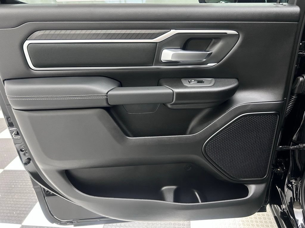 New 2026 RAM 1500 Big Horn AWD/4WD image 13