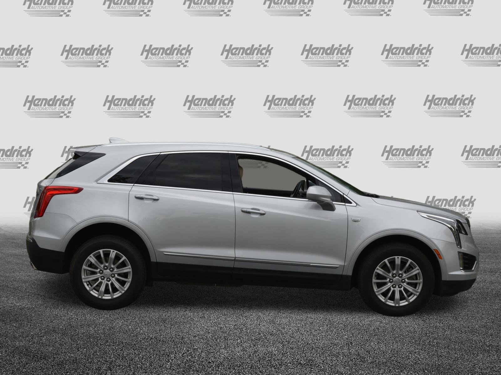 Used 2018 Cadillac XT5 FWD image 11