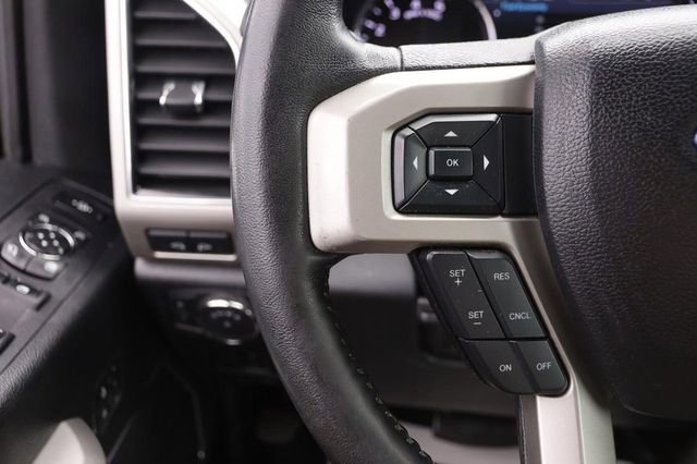 Used 2019 Ford F250 Lariat w/ Chrome Package image 11