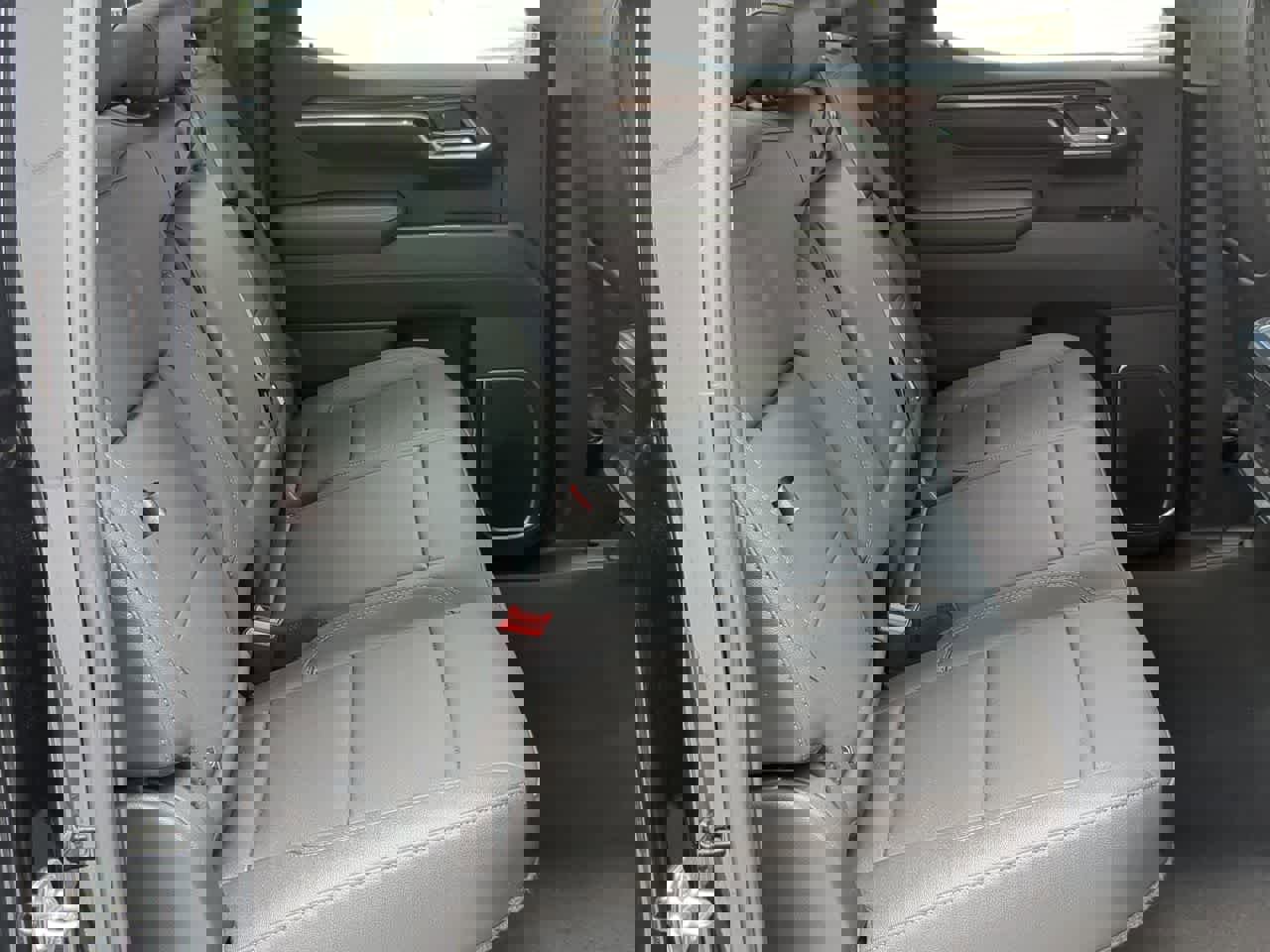 Used 2025 Chevrolet Silverado 1500 RST w/ Convenience Package II image 19