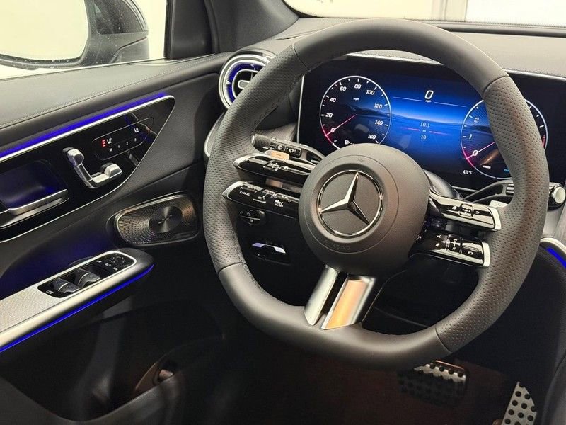 New 2026 Mercedes-Benz GLC 300 4MATIC image 8