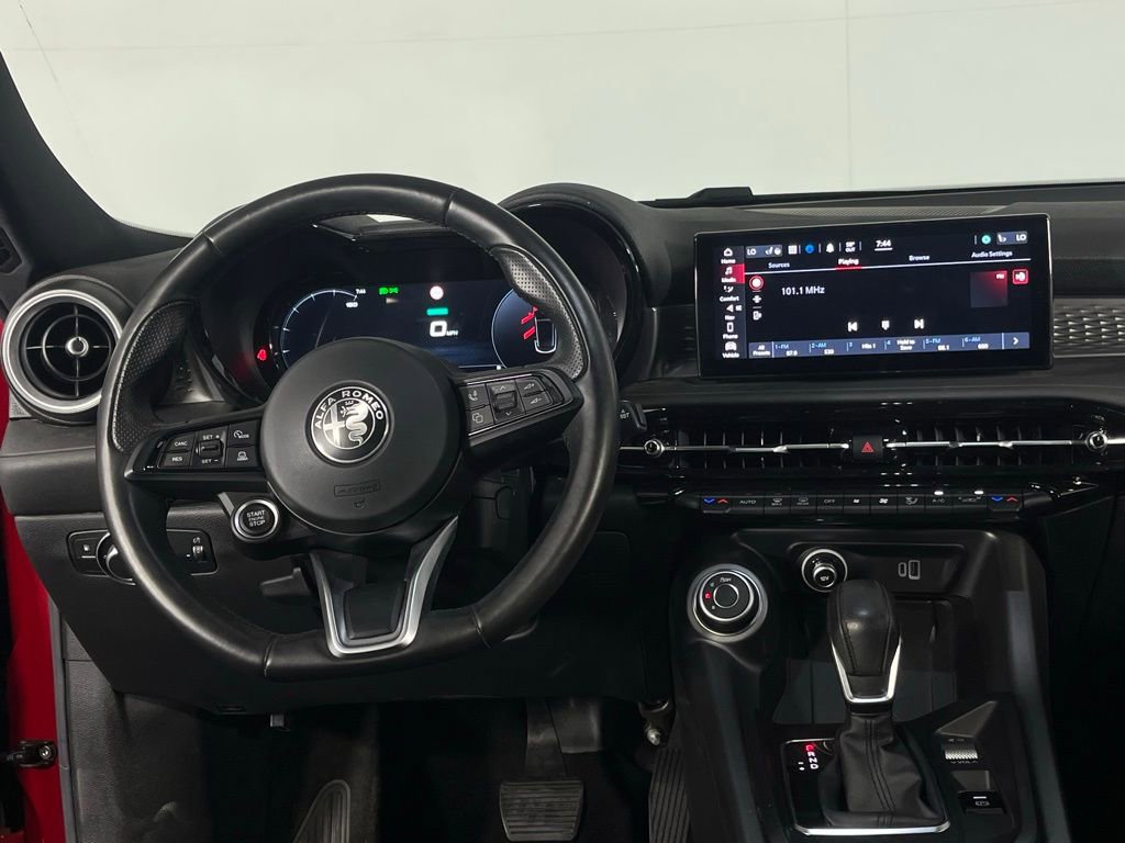 Used 2024 Alfa Romeo Tonale Sprint image 12
