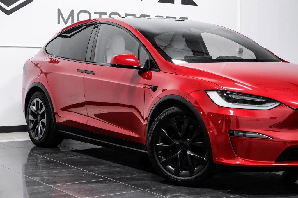 Used 2023 Tesla Model X image 7