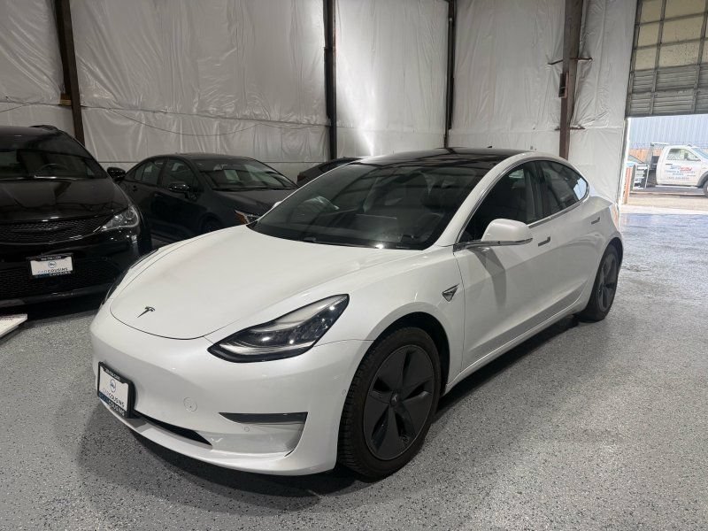 Used 2020 Tesla Model 3 Standard Range Plus RWD image 8